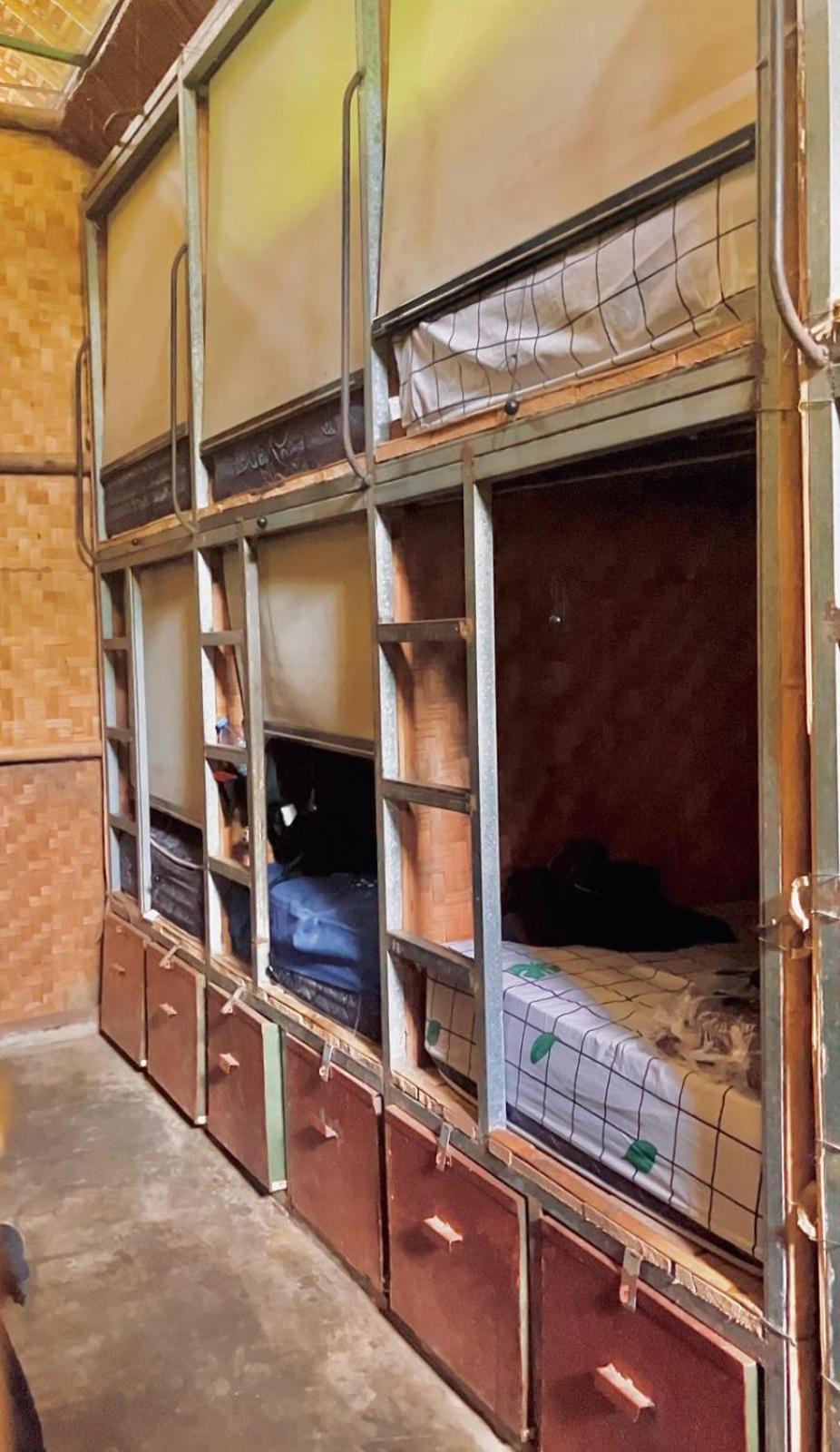 D'Jarwo House Hostel Batukaras Екстериор снимка